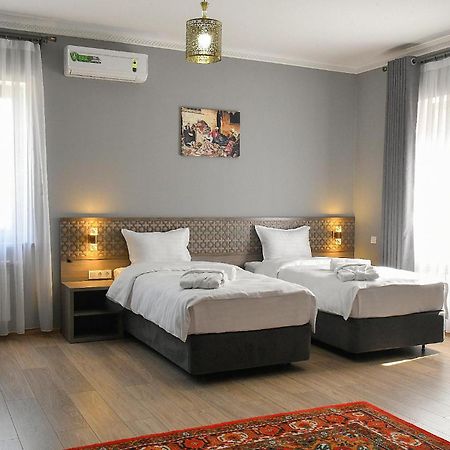 Khan Hotel ซามาร์คันด์ ภายนอก รูปภาพ